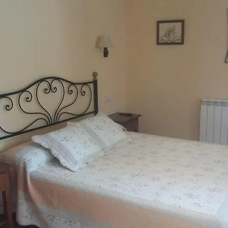 Cal Martri 2*
